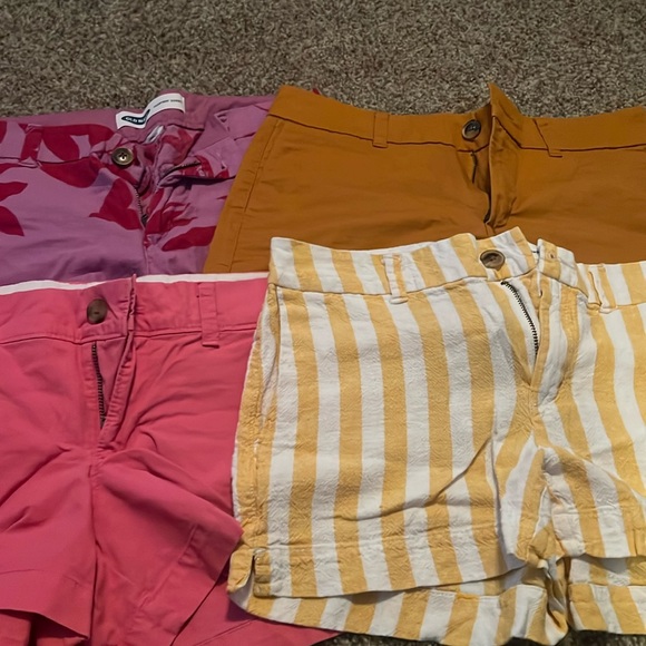 Old navy shorts bundle - Picture 1 of 5